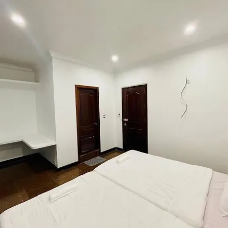 Peace And Cool Hotel