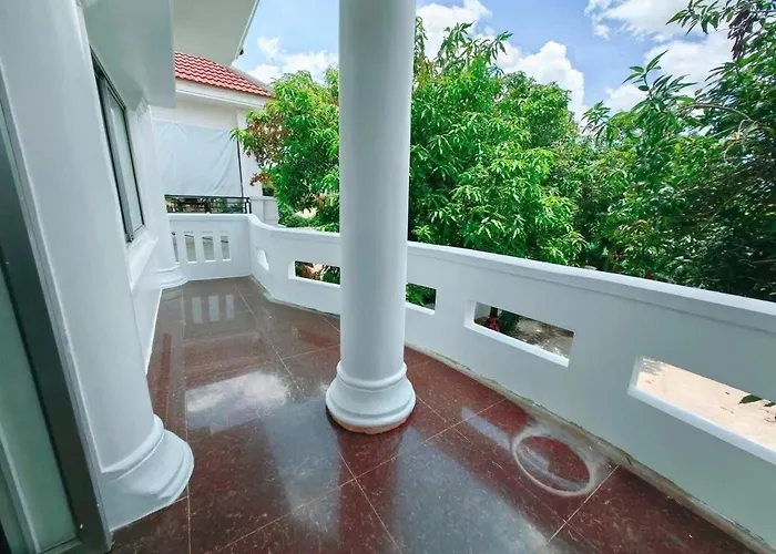 Peace And Cool Hotel 3*